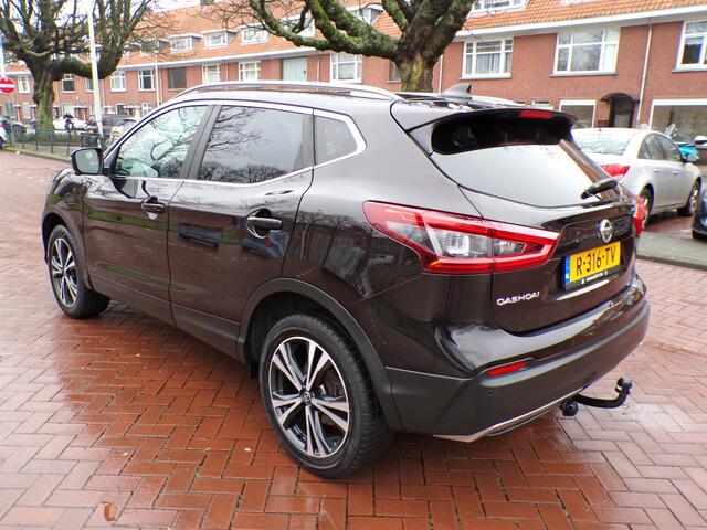 Nissan QASHQAI 1.2 Business Edition PANORAMADAK CAMERA CRUISECONT TEL NAVI....