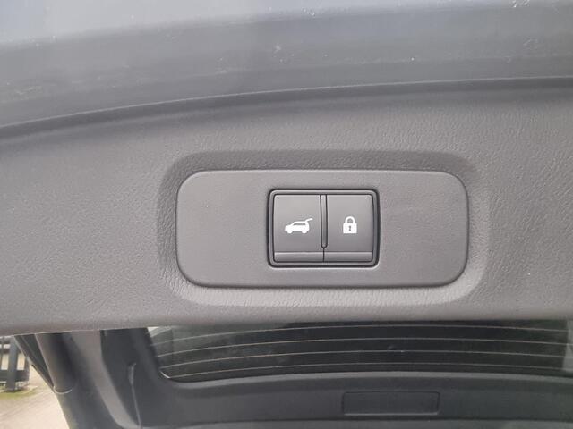 Nissan QASHQAI 1.3 MHEV Xtronic N-Connecta | Elektrische Achterklep | Head-up Display | Navigatie |