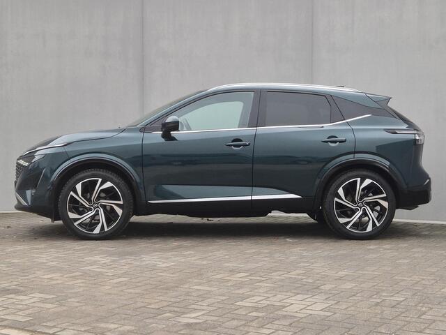 Nissan QASHQAI 1.3 MHEV Xtronic Tekna Plus Automaat / Fabrieksgarantie tot 03-2028<100.000 / All season banden / Trekgewicht 1800 kg / Head Up Display / Panoramadak / Stoelen met massage functie / Bose Audio Systeem / Elektrische achterklep / Adaptief cruise control /