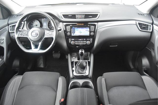Nissan QASHQAI 1.2 N-Connecta | Trekhaak | Pano |