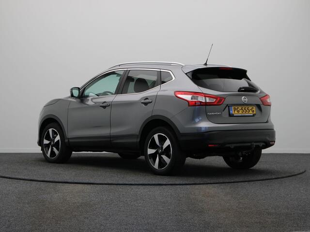 Nissan QASHQAI 1.6 N-Connecta | Trekhaak | Panorama Dak | Stoelverwarming | Rondom Camera's | ABD Onderhouden |