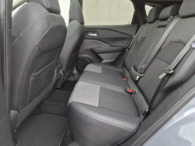 Nissan QASHQAI 1.3 MHEV Xtronic N-Connecta Automaat / 1.800 kg trekgewicht / Panorama dak / Elektrische klep / HUD / Camera 360° / Cold pack / Pack Easy / Stuur-, stoel- en voorruitverwarming / Navigatie / Apple Carplay Android /