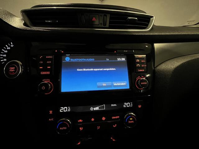 Nissan QASHQAI 1.2 N-Connecta | Navigatie | Achteruitrijcamera | Panoramadak |