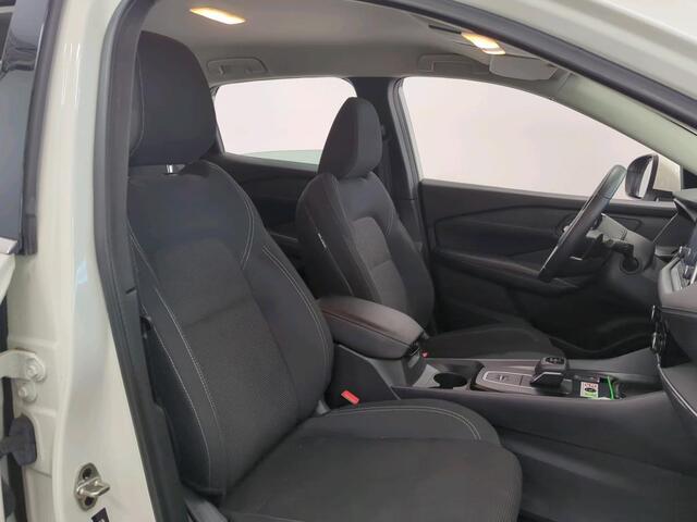 Nissan QASHQAI 1.3 MHEV Xtronic Business Access 1e Eigenaar | Volledig onderh | NAP | BTW | Trekhaak | Camera | Carplay | AD Cruise | Keyless | DAB | PDC | LMV | Bots | Full Led