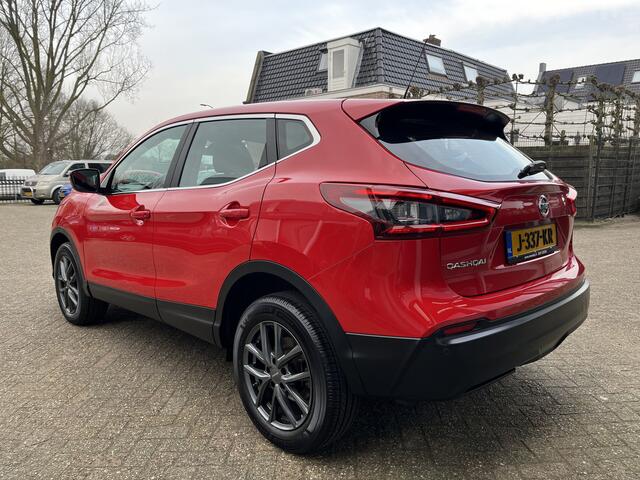 Nissan QASHQAI 1.3 DIG-T Acenta Automaat, Carplay, Cruise, Camera.