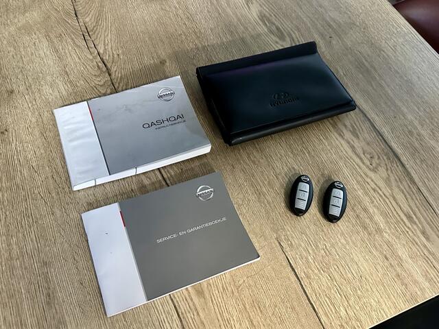 Nissan QASHQAI 1.2 N-Connecta Navi Camera Pano Keyless