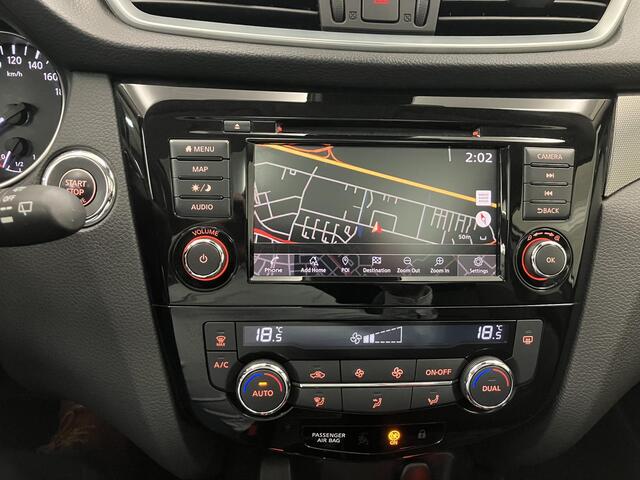 Nissan QASHQAI 1.3 DIG-T Design Edition / Dealer Onderhouden / Afneembare Trekhaak 1500 KG / Lederen Bekleding / Panoramadak / Navigatie / Stoelverwarming / 360 Graden Camera / Cruise Control / Climate Control /