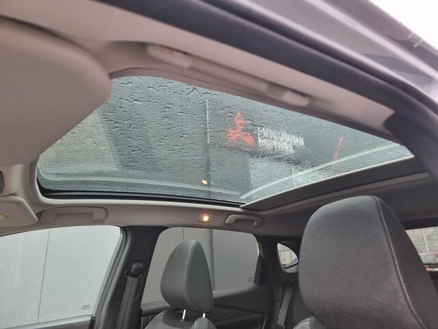 Nissan QASHQAI 1.3 MHEV N-Connecta | Trekhaak | Panoramadak | Elektrische Achterklep |