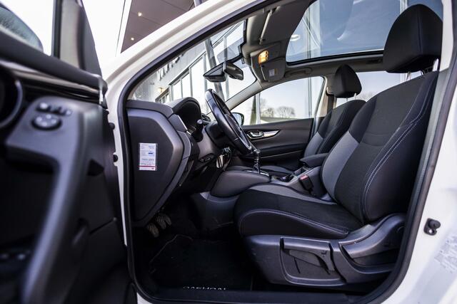 Nissan QASHQAI 1.2 Acenta | Pano | Trekhaak | NL Auto