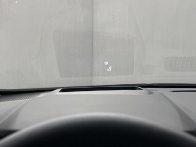 Nissan QASHQAI 1.3 MHEV Xtronic N-Connecta Automaat / Fabrieksgarantie t/m 03-2028 100.000 km / Panorama dak / 1.800 kg Trekgewicht / Elektrische klep / HUD / Camera 360° / Cold pack / Stuur-, stoel- en voorruitverwarming / Navigatie / Apple Carplay Android /