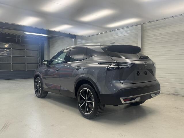 Nissan QASHQAI 1.5 e-Power Tekna / 4500,- Nissan Voorraadvoordeel / Panoramadak / Stoel- en Stuurverwarming / Verwarmde Voorruit / Lederen Bekleding / HUD / Elektrische Kofferbak / Elektrisch Verstelbare Stoel /