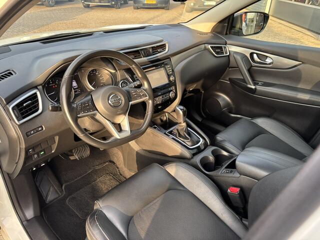 Nissan QASHQAI 1.2 Business Edition / 360 Camera / Stoelverwarming & Voorruitverwarming / Trekhaak /