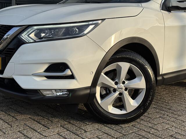 Nissan QASHQAI 1.2 Business Edition / 360 Camera / Stoelverwarming & Voorruitverwarming / Trekhaak /