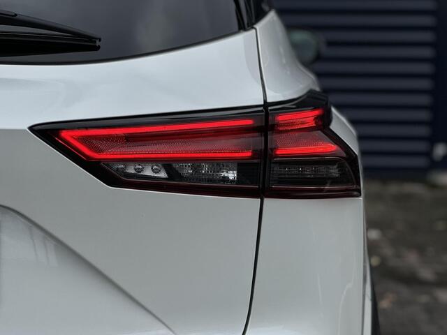 Nissan QASHQAI 1.3 MHEV 140pk Premiere Edition | Panoramadak | Trekhaak | Dodehoek Detectie | Apple Carplay/Android Auto | Cruise Control Adaptief | Lichtmetalen velgen 18inch