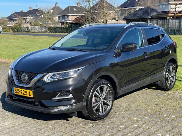 Nissan QASHQAI Tekna +Automaat/Navi/ECC/Trekhaak/Cruise/Panorama/LM/Leer/camera/PDC