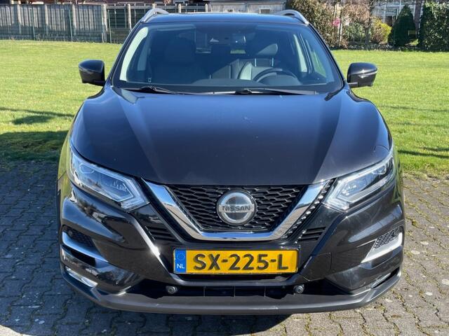Nissan QASHQAI Tekna +Automaat/Navi/ECC/Trekhaak/Cruise/Panorama/LM/Leer/camera/PDC