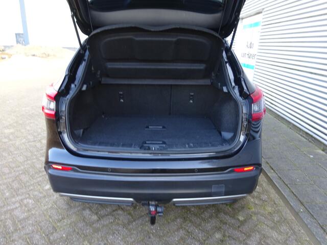 Nissan QASHQAI 1.3 DIG-T AFN TREKHAAK STOELVERWARMING PANORAMADAK NAVIGATIE