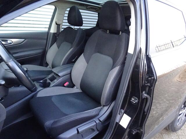 Nissan QASHQAI 1.3 DIG-T AFN TREKHAAK STOELVERWARMING PANORAMADAK NAVIGATIE