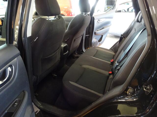 Nissan QASHQAI 1.3 DIG-T AFN TREKHAAK STOELVERWARMING PANORAMADAK NAVIGATIE