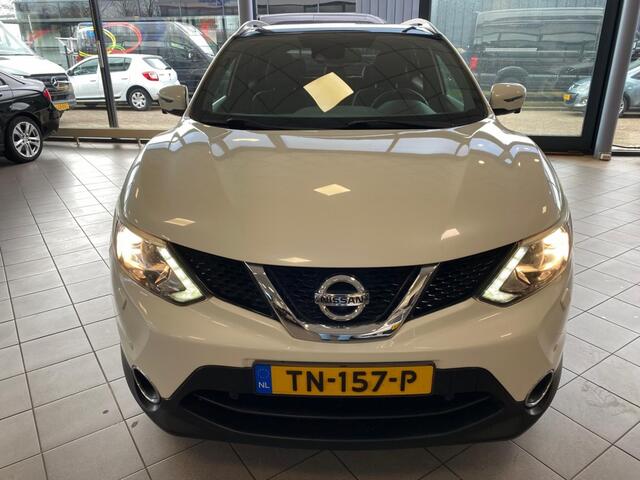 Nissan QASHQAI 1.2 Tekna PANO Achteruit rij cam BJ 2017 !!!