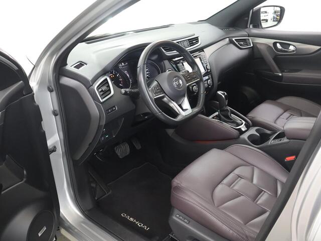 Nissan QASHQAI 1.2 Tekna + | Trekhaak | Ele. verstelbare stoelen + geheugen | 360 Camera | Stoelverwarming | Bose Audio | LED | Navigatie |