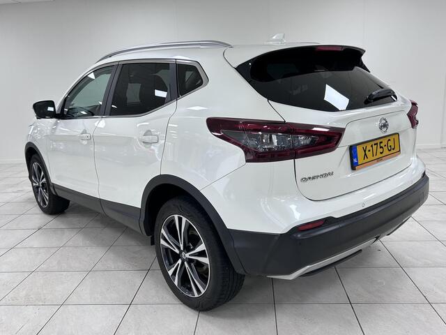 Nissan QASHQAI 1.3 DIG-T Design Edition | PANORAMADAK | NAVIGATIE | ACHTERUITRIJCAMERA | PARKEERSENSOREN