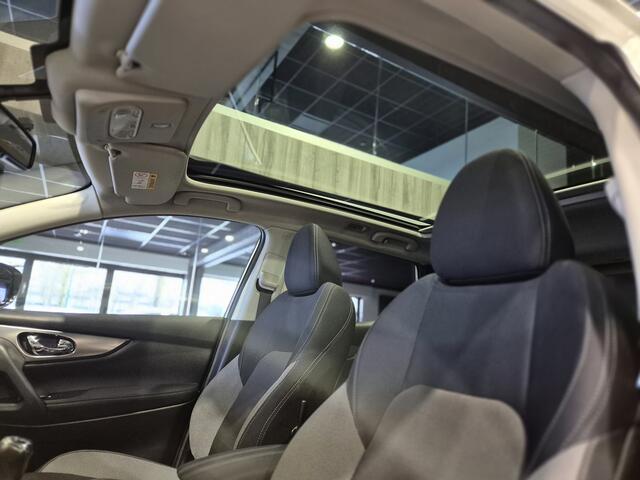 Nissan QASHQAI 1.2 N-Connecta Panorama | Camera | Clima | LED | Navi