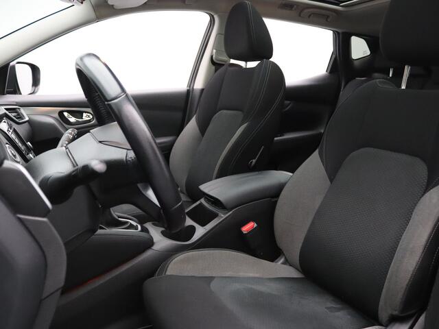 Nissan QASHQAI 1.3 DIG-T N-Connecta 160pk 360° Camera | Cruise | Navi | Parkeersens. v+a | Panoramadak