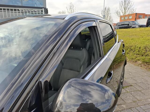 Nissan QASHQAI 1.3 MHEV Premiere Edition 13" Multimedia | Panorama dak | All Seasons | 360 Camera |