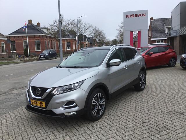Nissan QASHQAI 1.3 DIG-T N-Connecta + Design Pack