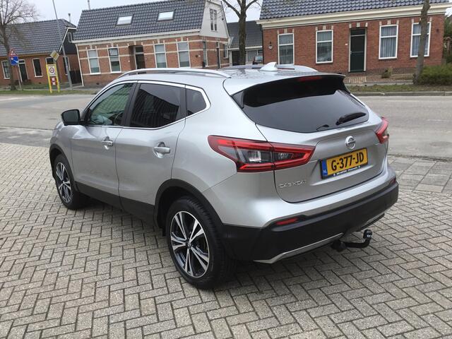 Nissan QASHQAI 1.3 DIG-T N-Connecta + Design Pack