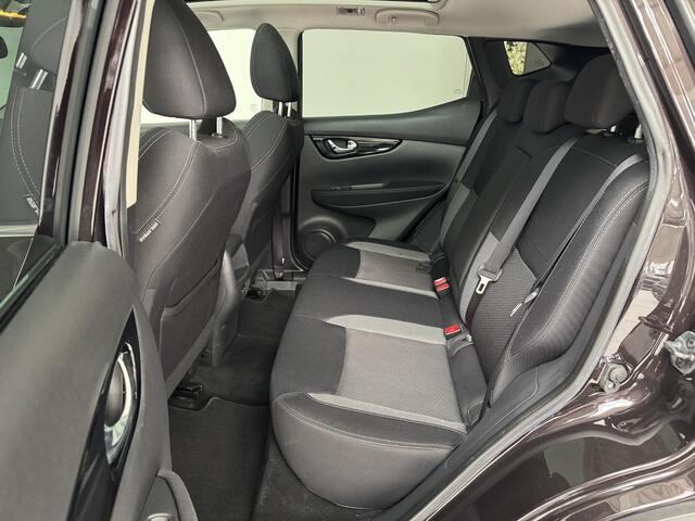 Nissan QASHQAI 1.3 DIG-T Design Edition | Navigatie | 360° Camera | Panoramadak | Dealer Onderhouden |