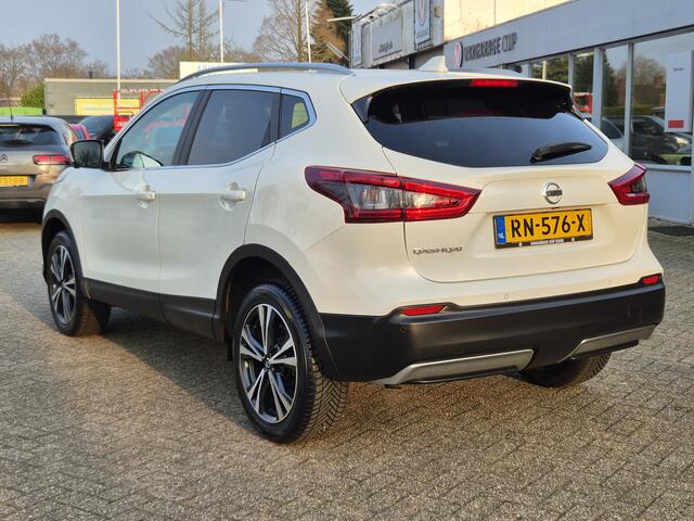 Nissan QASHQAI 1.2 N-Connecta Navigatie /Panoramadak / Cruisecontrol/ Airco/4 Seizoenenbanden
