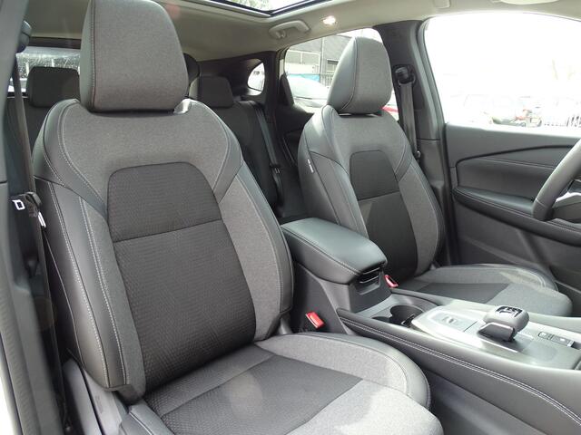 Nissan QASHQAI 1.3 MHEV Xtronic N-Connecta COLD PACK / PANORAMISCH GLAZEN DAK / METALLIC LAK