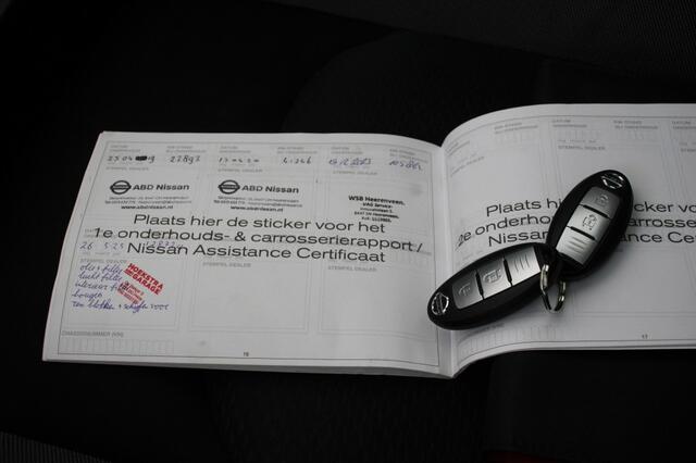 Nissan QASHQAI 1.2 N-Connecta - Panorama, Navi, Camera, PDC