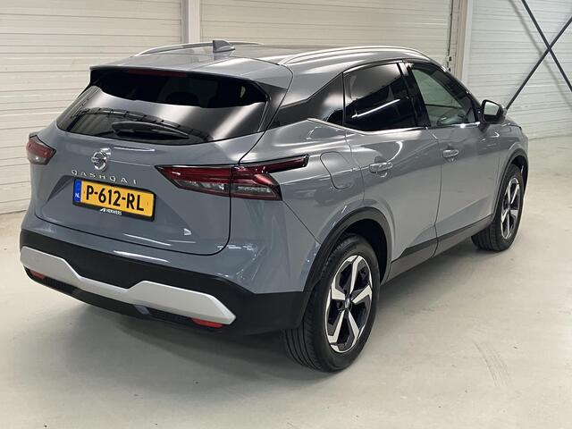 Nissan QASHQAI 1.3 MHEV Premiere Edition / Trekhaak afneembaar / Panorama dak.