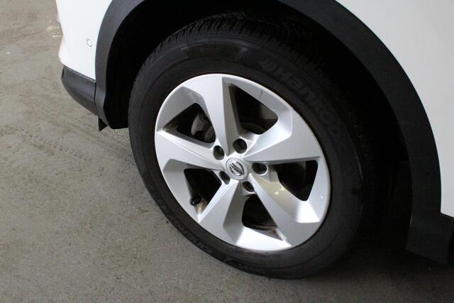 Nissan QASHQAI 1.5 dCi Business Edition | PANO-DAK | TREKHAAK | STOEL-VERW | CAMERA | BLINDSPOT | KEYLESS | LED |