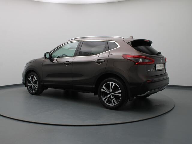 Nissan QASHQAI DIG-T N-Connecta 160pk 360° Camera | Cruise | Navi | Parkeersens. v+a | Panoramadak