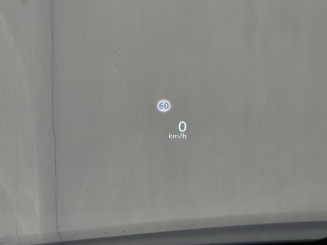 Nissan QASHQAI 1.3 MHEV Xtronic Tekna Plus Automaat / Fabrieksgarantie tot 01-2028<100.000 / Facelift / All season banden / Trekgewicht 1800 kg / Head-up display / Panoramadak / Stuur- Stoel & voorruitverwarming / Bose Audio Systeem / Elektrische achterklep / Voorstoele