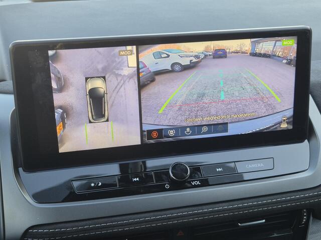 Nissan QASHQAI 1.3 MHEV Xtronic Tekna Plus Automaat / Fabrieksgarantie tot 01-2028<100.000 / Facelift / All season banden / Trekgewicht 1800 kg / Head-up display / Panoramadak / Stuur- Stoel & voorruitverwarming / Bose Audio Systeem / Elektrische achterklep / Voorstoele