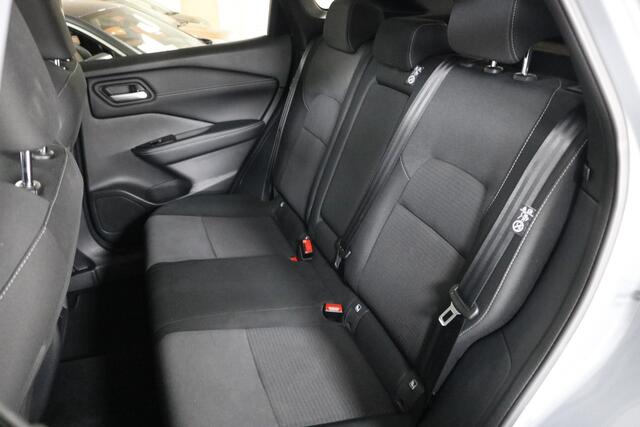 Nissan QASHQAI 1.3 MHEV N-Connecta All-Seaons | Climate | Cruise | Camera V+A | Carplay | Panorama.