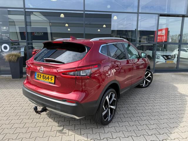 Nissan QASHQAI 1.6 Tekna *Trekhaak & Stoelverwarming*