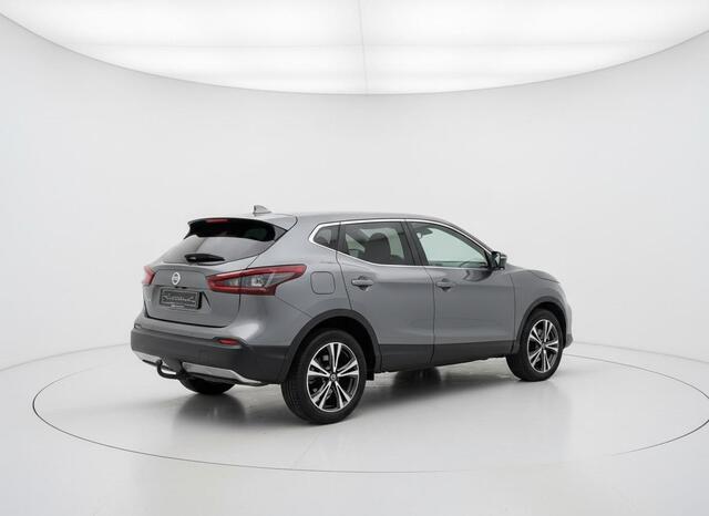 Nissan QASHQAI 1.3 DIG-T N-Connecta 360 CAMERA - TREKHAAK - NAVI - STOELVERWARMING