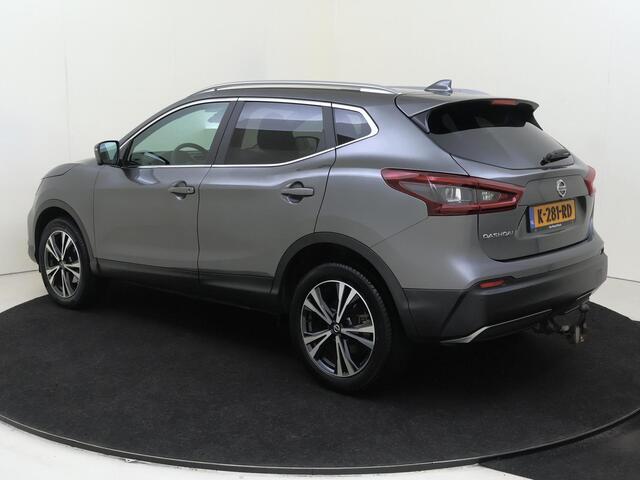 Nissan QASHQAI 1.3 DIG-T Design Edition | airco automatisch | Apple Carplay/Android | cruise control | lichtmetalen velgen 18" | navigatiesysteem full map | panoramadak |