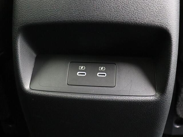 Nissan QASHQAI 1.5 e-Power N-Connecta | Stoel, stuur en voorruitverwarming | Headup-display | Elektrisch achterklep | Rondomzicht camera | Pilot assist | Dualzone Climate control |