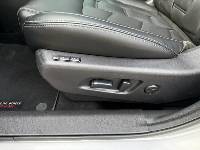 Nissan QASHQAI 1.2 Tekna + *Trekhaak & Stoelverwarming*