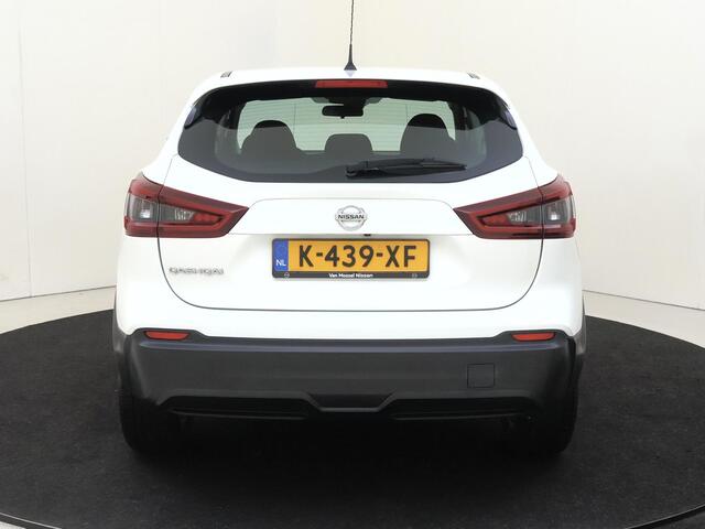 Nissan QASHQAI 1.3 DIG-T Acces Edition |17-inch lichtmetalen velgen | Climate control | Achteruitrijcamera |