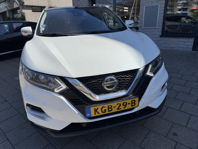 Nissan QASHQAI 1.2 N Connecta Panoramadak Camera