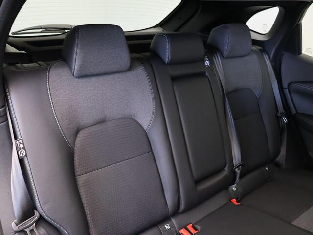 Nissan QASHQAI 158pk MHEV Xtronic N-Connecta | Stoel, Stuur, Voorruitverwarming | Elektrische Achterklep | Head-Up Display | 1800kg Trekgewicht |