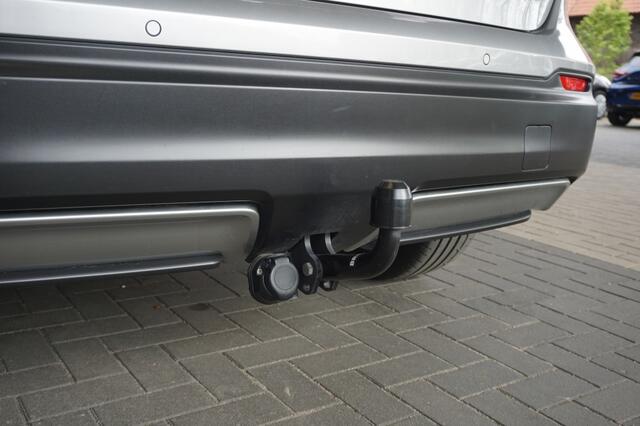 Nissan QASHQAI 1.3 DIG-T Premium Edition | Trekhaak | Panoramadak | 360° Camera